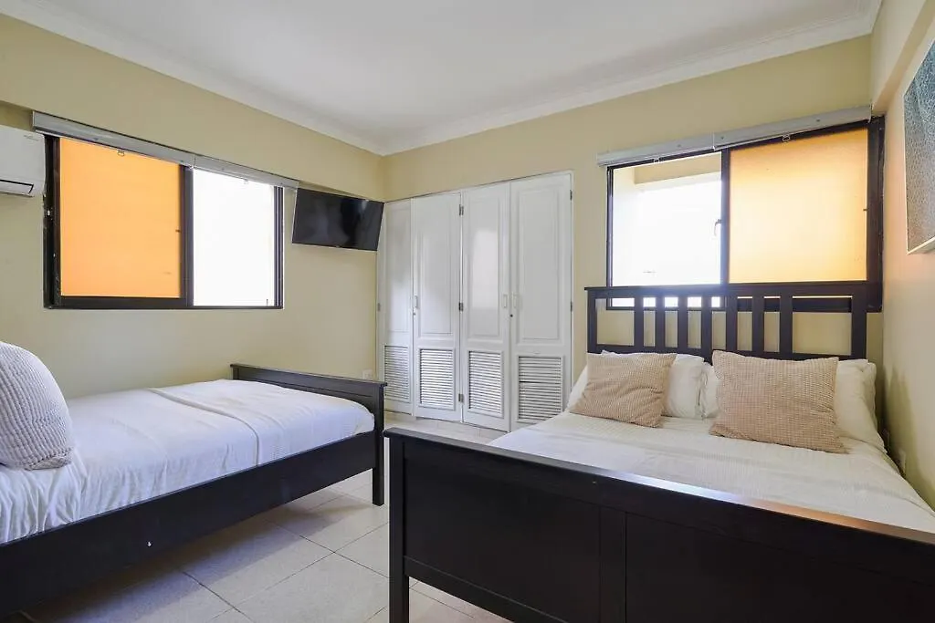 Escape 4Br Penthouse Close To Blue Mall 7&8Flr With Private Rooftop Outdoorterrace 산토도밍고 아파트